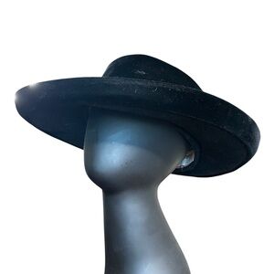Frank Olive for Neiman Marcus Classic Black Velvet Fedora Hat